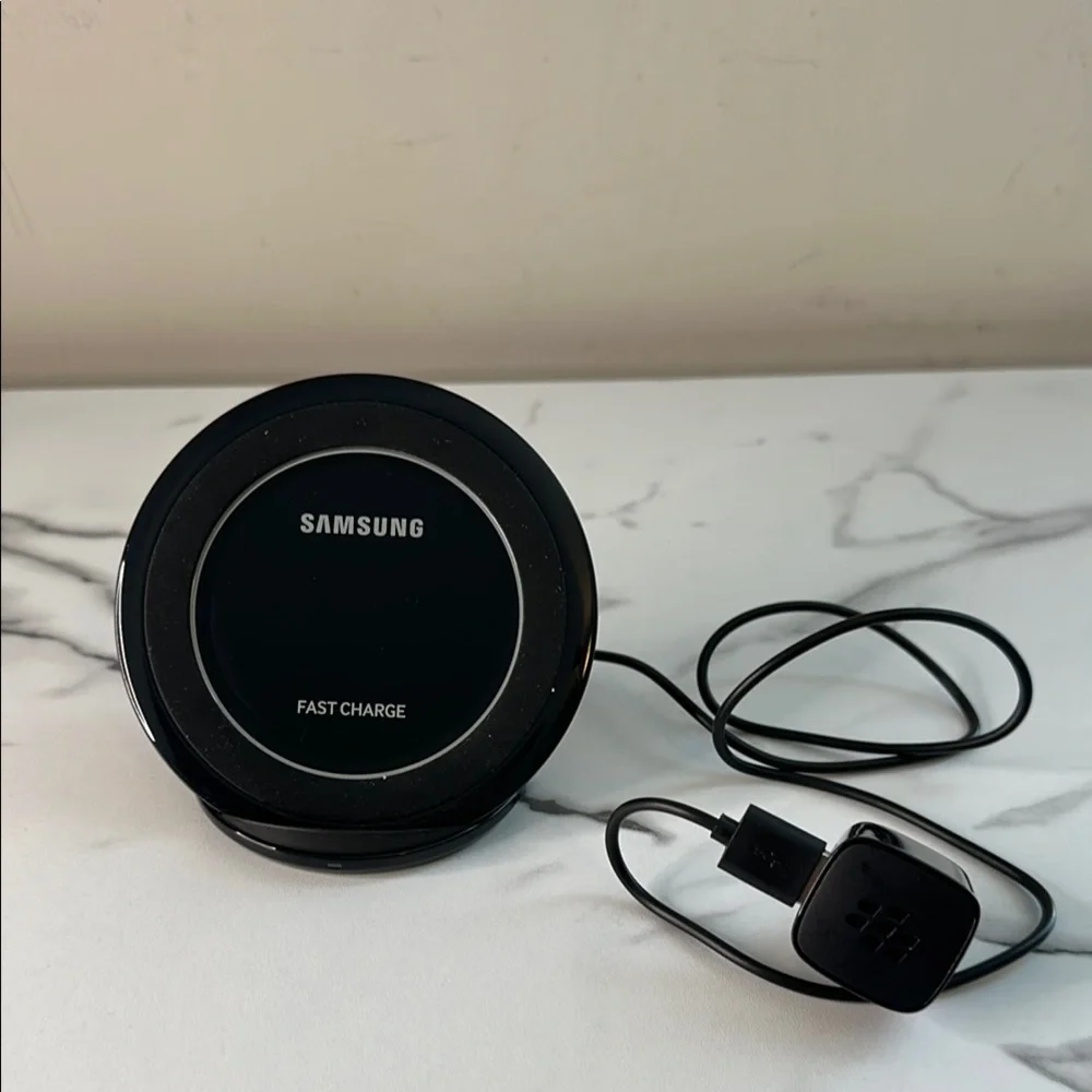 Pre owned- Samsung Black Fast Charge Pad